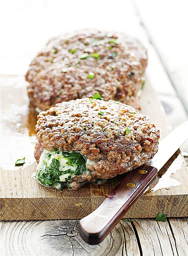 Cutlet with mozzarella and spinach